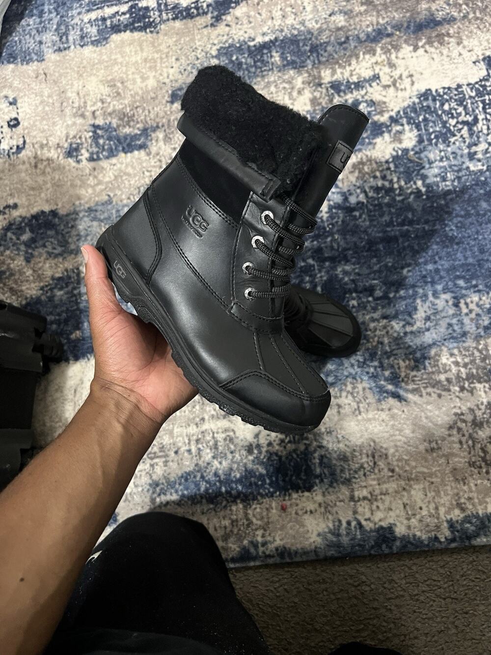 Size 5M- Ugg Butte II CWR UGG Boot Black Fur